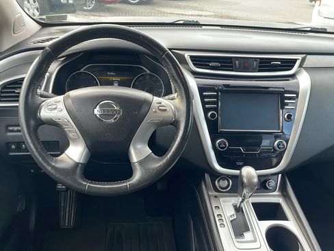 Used 2018 Nissan Murano Platinum w/ Cargo Package image 11