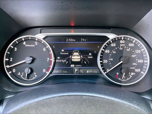 Certified 2024 Nissan Sentra SV image 22