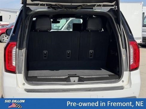 Certified 2021 GMC Yukon AT4 w/ Rear Media and Nav Package AWD/4WD image 5