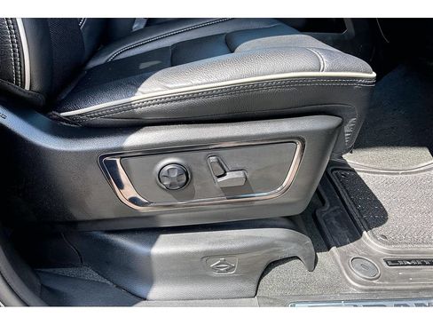 Certified 2024 RAM 1500 Limited AWD/4WD image 50