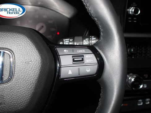Used 2025 Honda CR-V EX-L image 33