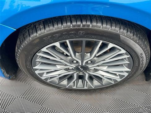 Used 2023 Kia Forte GT-Line image 29