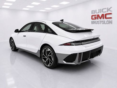 Used 2023 Hyundai Ioniq 6 Limited AWD/4WD image 7
