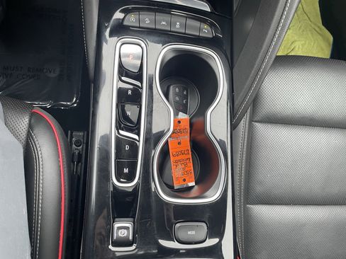 Used 2023 Buick Envision Essence w/ Sport Touring Package image 25