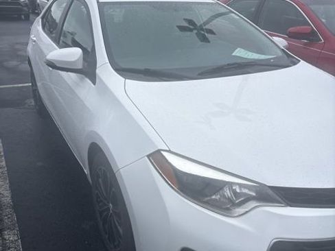 Used 2015 Toyota Corolla S w/ Driver Convenience Package image 2