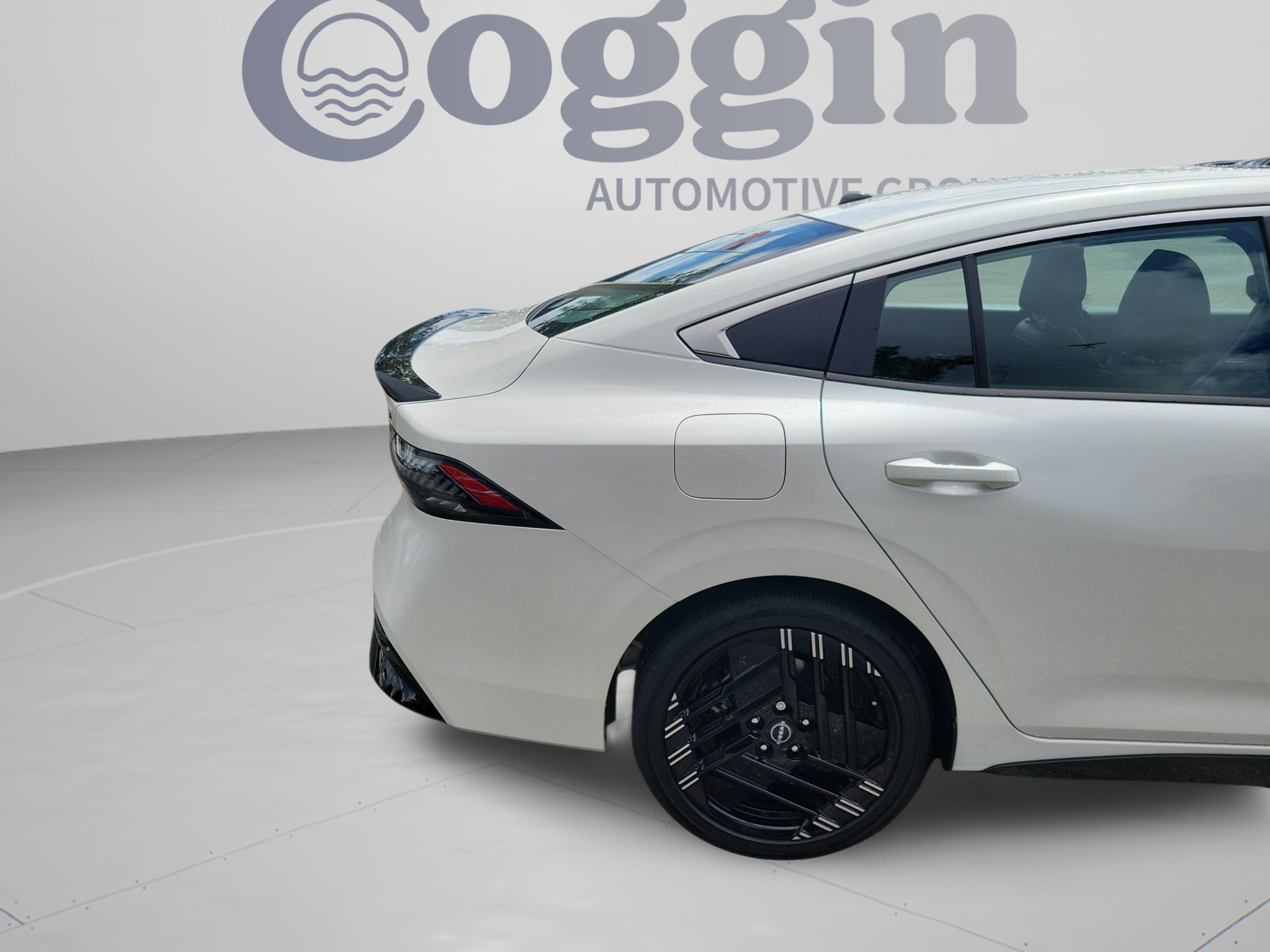 Certified 2026 Nissan Sentra SR w/ SR Premium Package FWD image 30