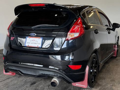 Used 2016 Ford Fiesta ST image 5