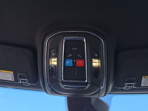 Used 2023 Jeep Grand Cherokee Altitude image 26