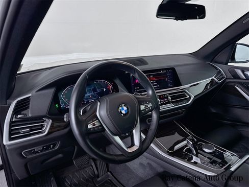 Used 2023 BMW X5 xDrive40i w/ Premium Package image 9