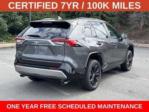 Used 2022 Toyota RAV4 XSE AWD/4WD image 2