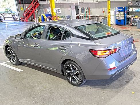 Used 2024 Nissan Sentra SV FWD image 19