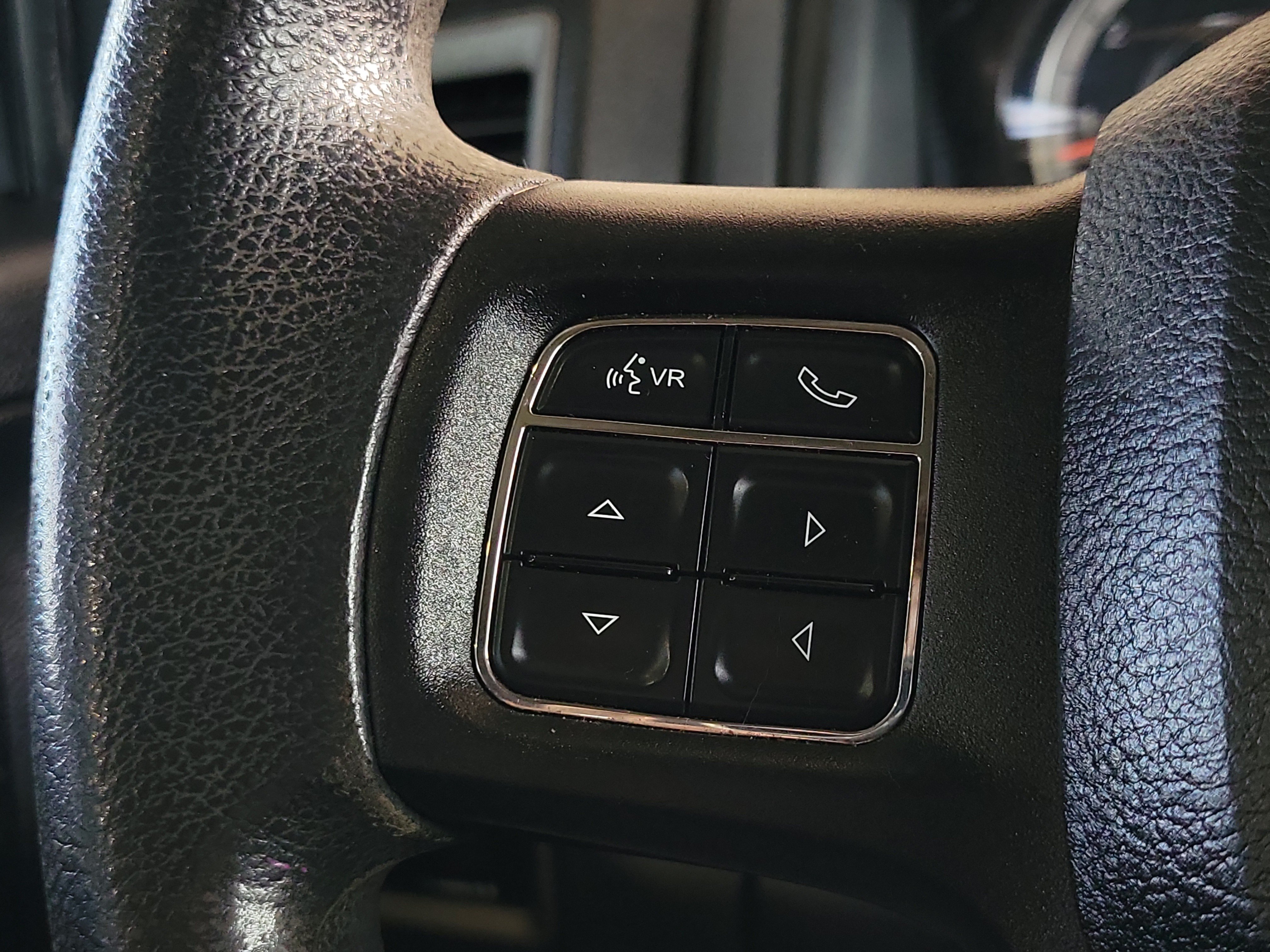 Used 2019 RAM 1500 Express AWD/4WD image 21