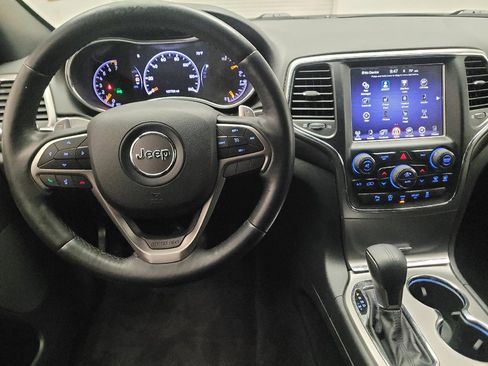 Used 2017 Jeep Grand Cherokee Laredo w/ Quick Order Package 2BE RWD image 22