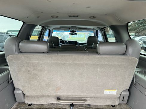 Used 2003 Chevrolet Suburban 2500 LT w/ LT Preferred Equipment Group image 14