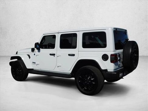 Used 2025 Jeep Wrangler Sahara 4xe AWD/4WD image 14