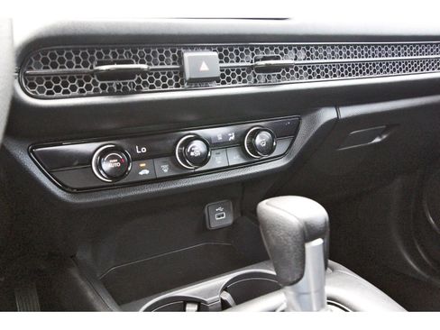 Used 2024 Honda HR-V LX image 30