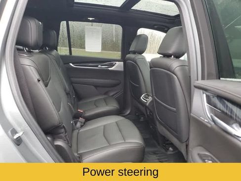 Used 2023 Cadillac XT6 Premium Luxury w/ Technology Package AWD/4WD image 23