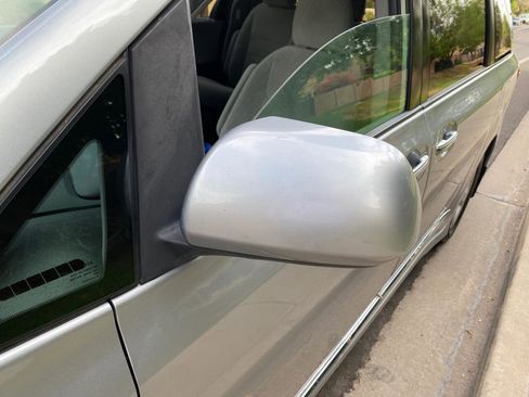 Used 2020 Toyota Sienna LE w/ LE Preferred Package image 15