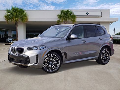 New 2026 BMW X5 xDrive40i w/ M Sport Package image 1