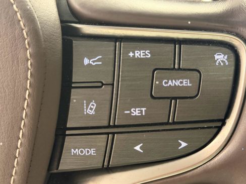 Used 2018 Lexus LS 500 AWD image 22