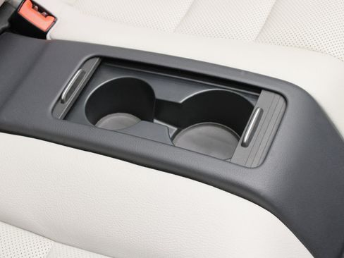 Used 2016 Mercedes-Benz E 400 Cabriolet w/ Premium 3 Package image 46