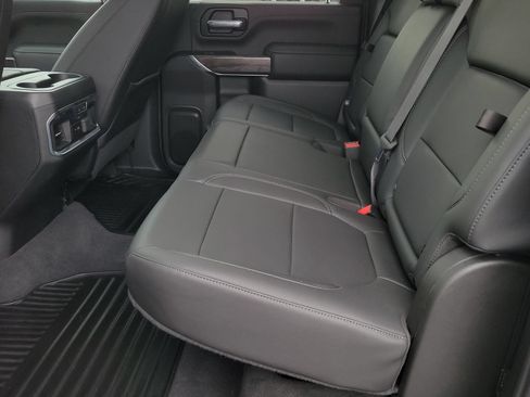 Certified 2020 Chevrolet Silverado 2500 LTZ w/ LTZ Premium Package AWD/4WD image 11