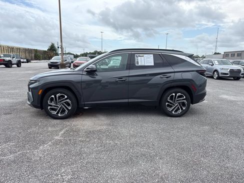 Used 2025 Hyundai Tucson Limited FWD image 5