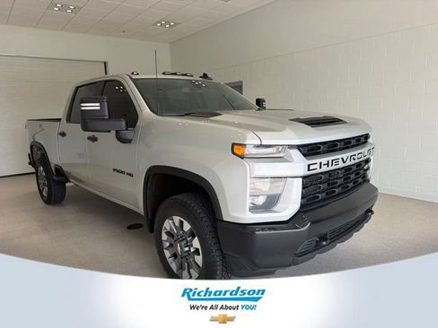 Used 2023 Chevrolet Silverado 2500 Custom w/ Custom Value Package AWD/4WD image 1