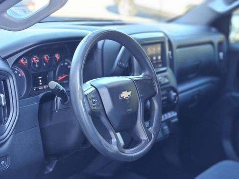 Used 2021 Chevrolet Silverado 1500 Custom image 12