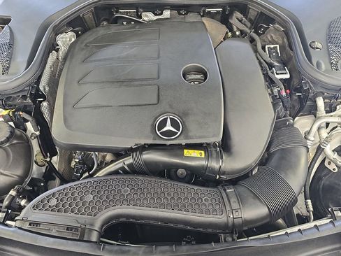 Certified 2021 Mercedes-Benz E 350 4MATIC Sedan image 33