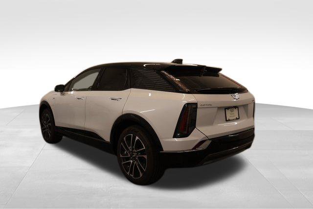 New 2026 Cadillac Optiq Sport 1 w/ LPO, Floor Liner Package RWD image 4