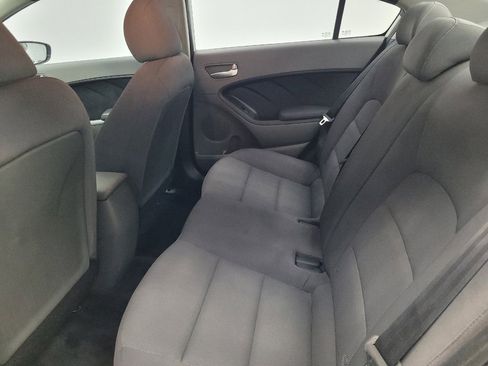 Used 2017 Kia Forte LX image 18