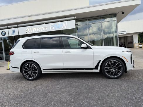 Certified 2023 BMW X7 xDrive40i AWD/4WD image 9
