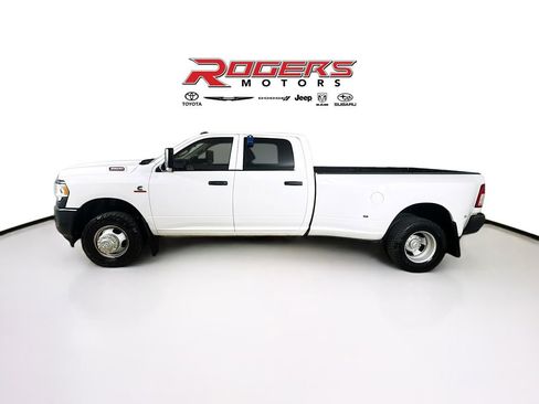 Used 2020 RAM 3500 Tradesman w/ Max Tow Package image 4
