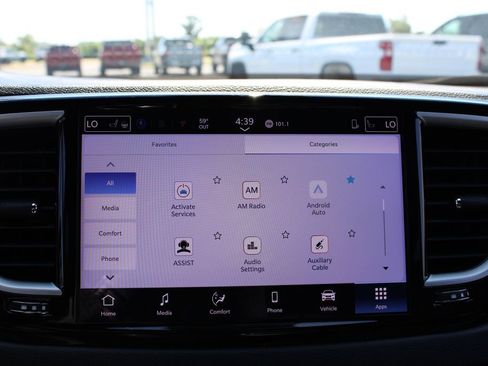 Used 2025 Chrysler Pacifica Select FWD image 52