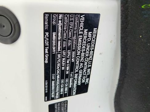 Used 2025 Mercedes-Benz GLS 450 4MATIC w/ AMG Line Exterior image 67