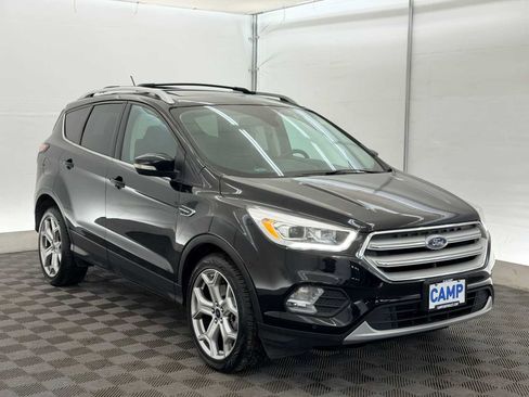 Used 2018 Ford Escape Titanium image 8