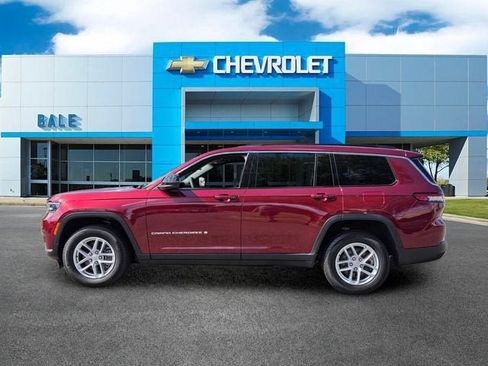 Used 2025 Jeep Grand Cherokee L Laredo w/ Luxury Tech Group I RWD image 6