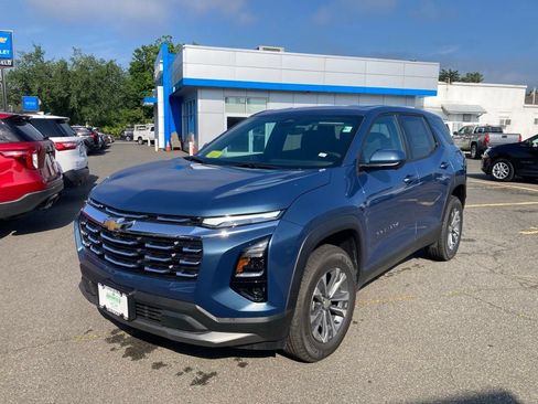 New 2026 Chevrolet Equinox LT w/ Safety and Technology Package AWD/4WD image 19