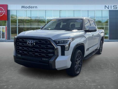 Used 2023 Toyota Tundra Platinum image 1