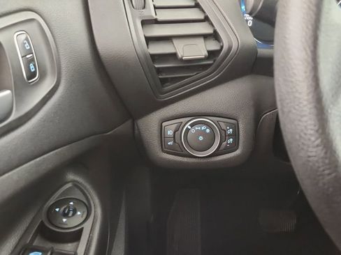 Used 2018 Ford Escape SE w/ SE Sync 3 Package AWD/4WD image 14