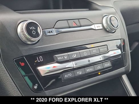 Used 2020 Ford Explorer XLT w/ Equipment Group 202A AWD/4WD image 23