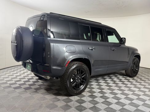 New 2026 Land Rover Defender 110 S image 7