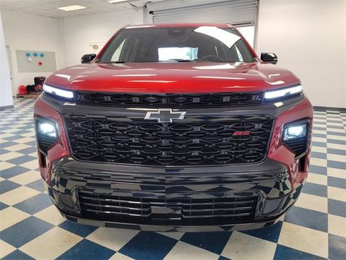 New 2026 Chevrolet Traverse RS image 2