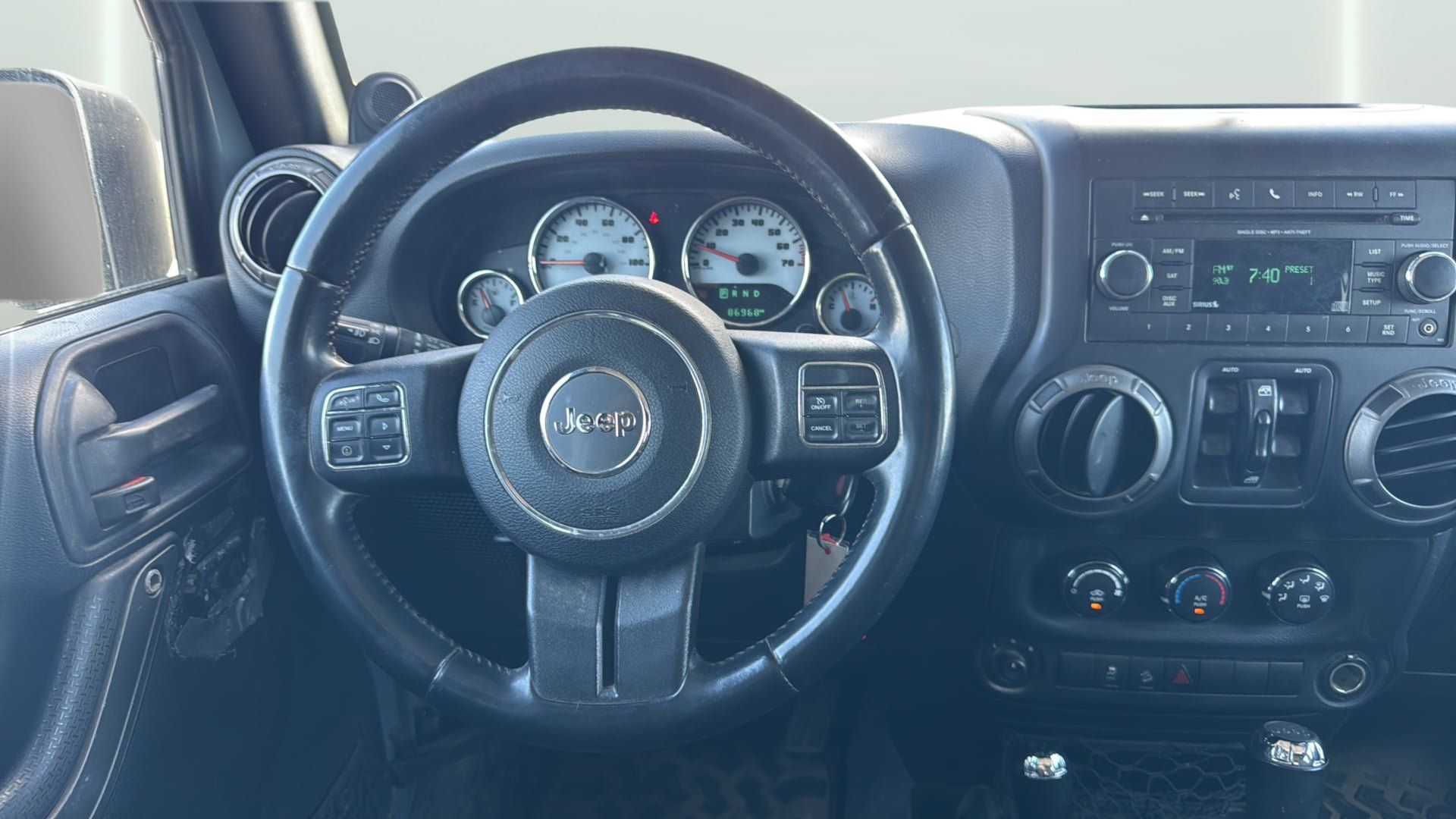 Used 2014 Jeep Wrangler Unlimited Sport w/ Power Convenience Group AWD/4WD image 18