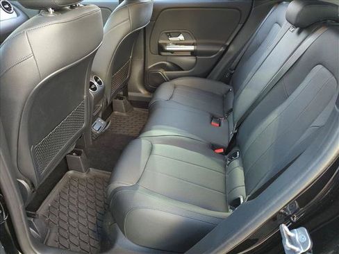 Used 2026 Mercedes-Benz GLA 250 image 18