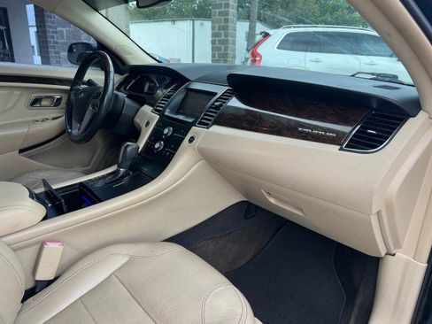 Used 2014 Ford Taurus Limited FWD image 18