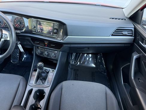 Used 2019 Volkswagen Jetta S w/ Driver Assistance Package image 24