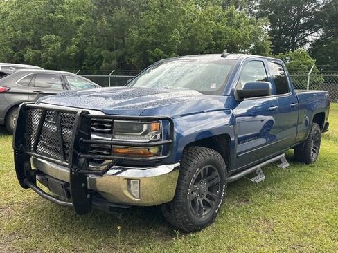 Used 2016 Chevrolet Silverado 1500 LT w/ All Star Edition AWD/4WD image 4