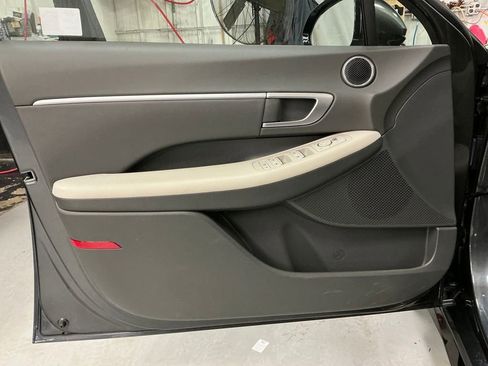 Used 2024 Hyundai Sonata SEL w/ Convenience Package image 17